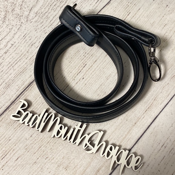 *Sewing Samhain The Purge Light Up LED Green Crossbody Purse Bag - Picture 11 of 11